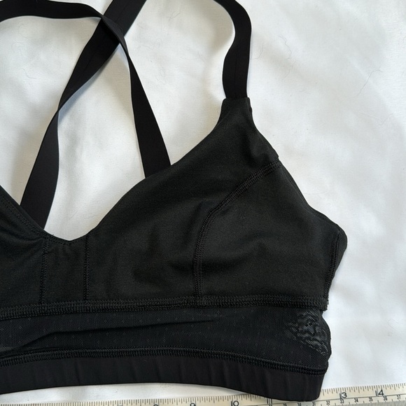 Lululemon sport bra - Picture 7 of 8